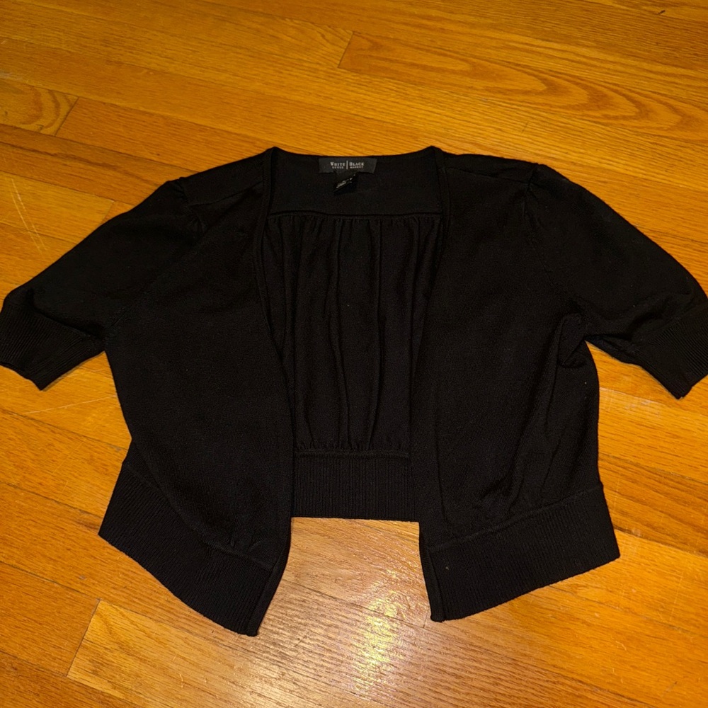 Cropped black cardigan